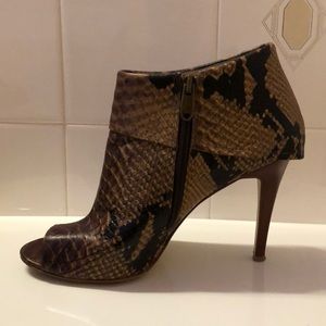 Rachel Roy Pumps-Gently used!!!